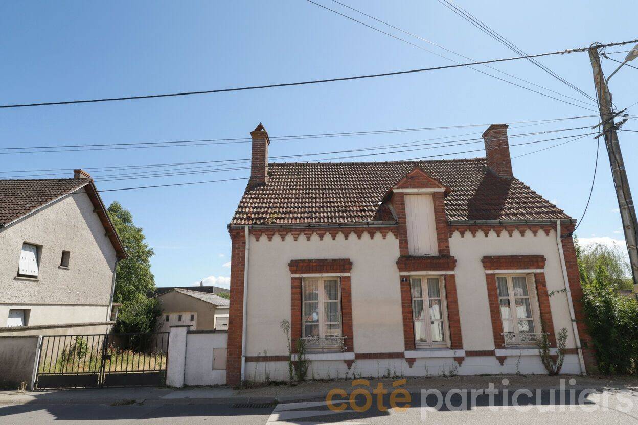 Maison 3 pièces 48 m² · à La Ferté-Saint-Aubin · 48,4 m² · 120 000 €