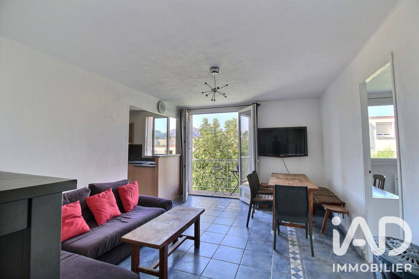 Appartement 4 pièces 67 m² · à Marseille 8ème Arrondissement · 67 m² · 249 000 €