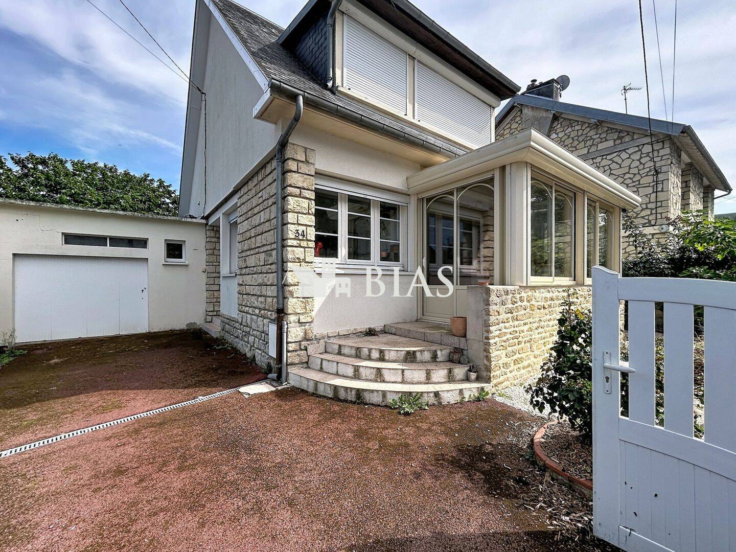 Maison 4 pièces 93 m² · à Lisieux · 93 m² · 269 990 €
