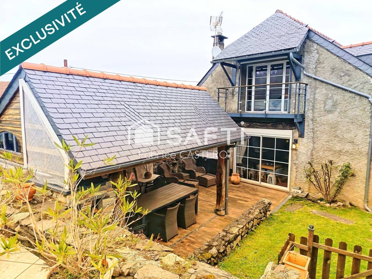 Maison 5 pièces 238 m² · à Poueyferré · 238 m² · 441 000 €
