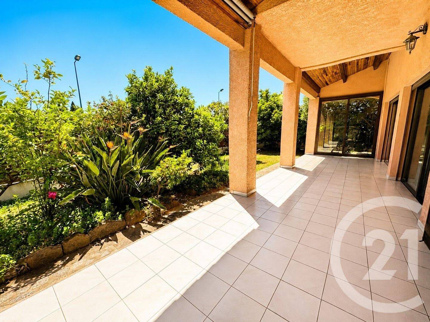 Maison 5 pièces 127 m² · à Bormes-les-Mimosas · 127 m² · 750 000 €