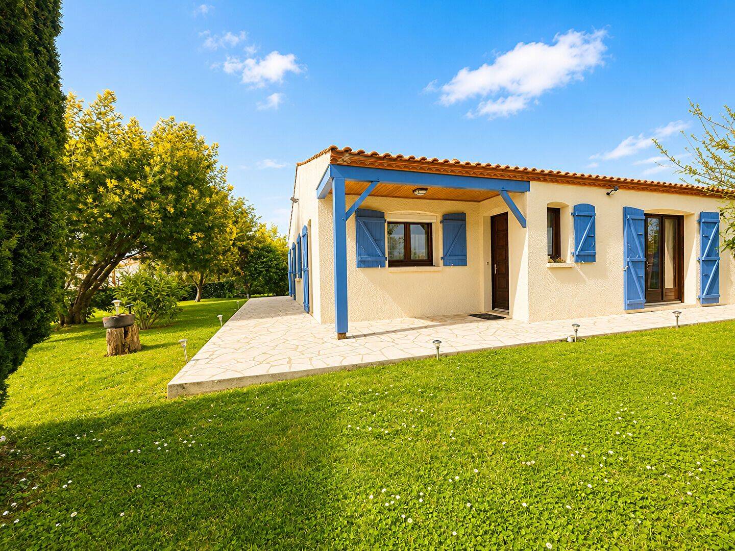 Maison 6 pièces 136 m² · à Angles · 136 m² · 299 000 €