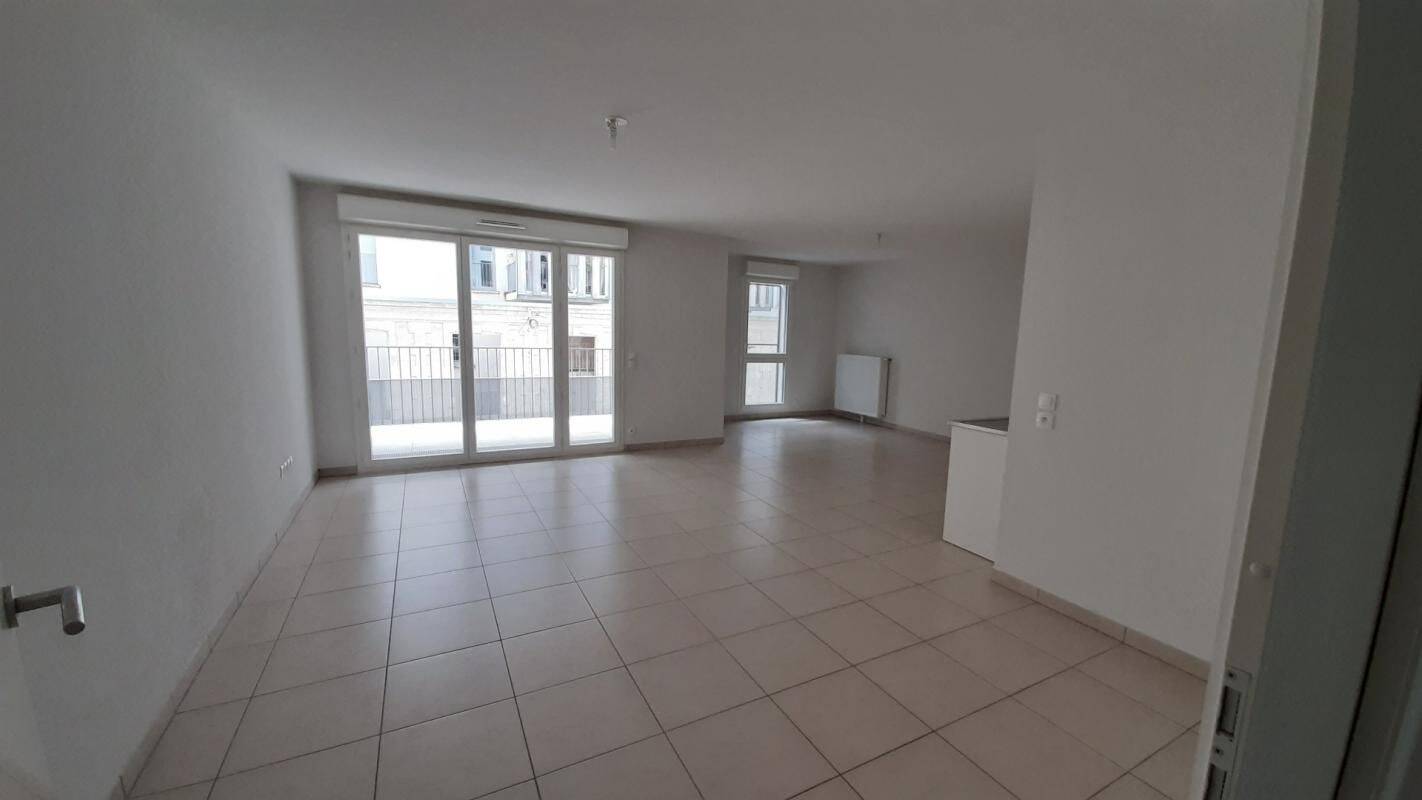 Appartement 4 pièces 90 m² · à Bordeaux · 90 m² · 1 284 €