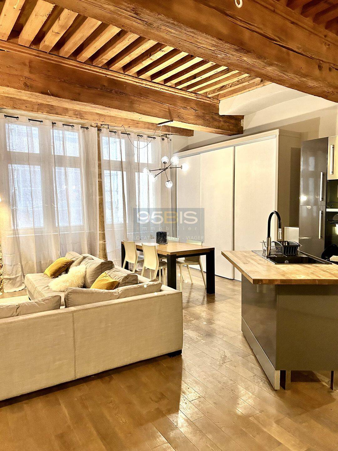 Appartement 2 pièces 70 m² · à Lyon 5ème Arrondissement · 70 m² · 1 245 €/mois