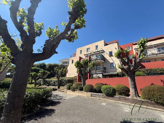 Appartement à vendre 380 000 € 4 pièces 3 chambres 83,5 m² Étage 3/3 Corniche Fleurie Nice 06200