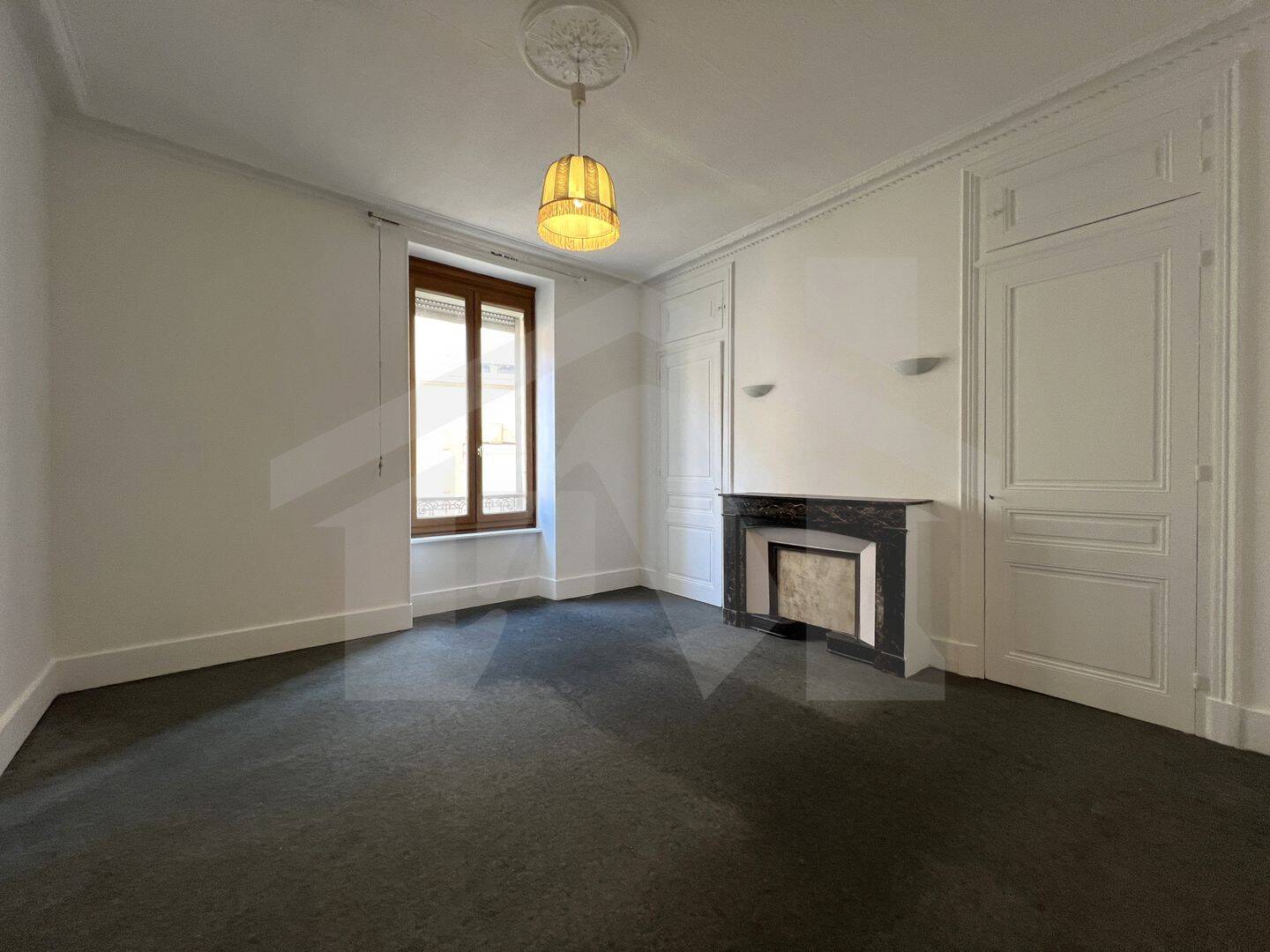 Appartement 4 pièces 88 m² · à Grenoble · 87,6 m² · 158 000 €