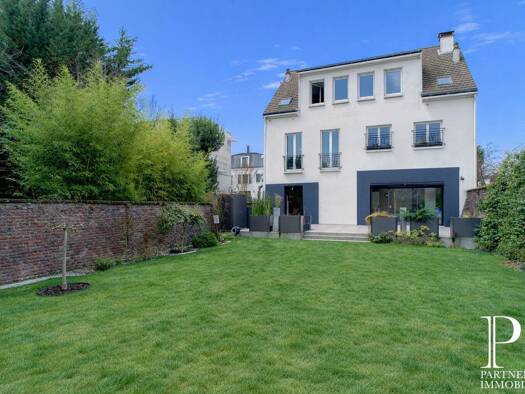 Maison à vendre 1 295 000 € 9 pièces 4 chambres 305 m² 480 m² de terrain Pepiniere Bry-sur-Marne 94360