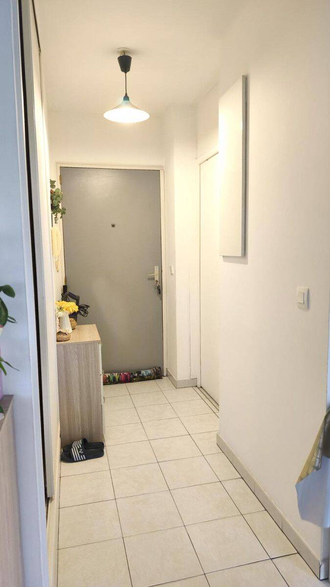 Appartement 1 pièce 27 m² · à Marseille 8ème Arrondissement · 27 m² · 680 €
