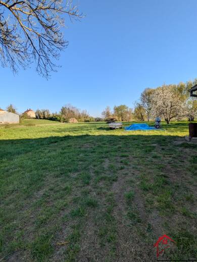 Mas à vendre 70 000 € 3 pièces 2 chambres 90 m² 6 000 m² de terrain Renaucourt 70120