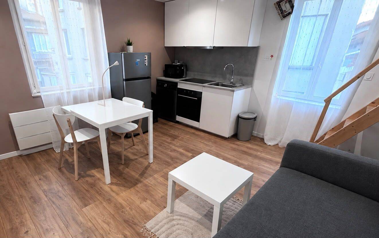 Appartement 2 pièces 25 m² · à Saint-Étienne · 25 m² · 435 €/mois