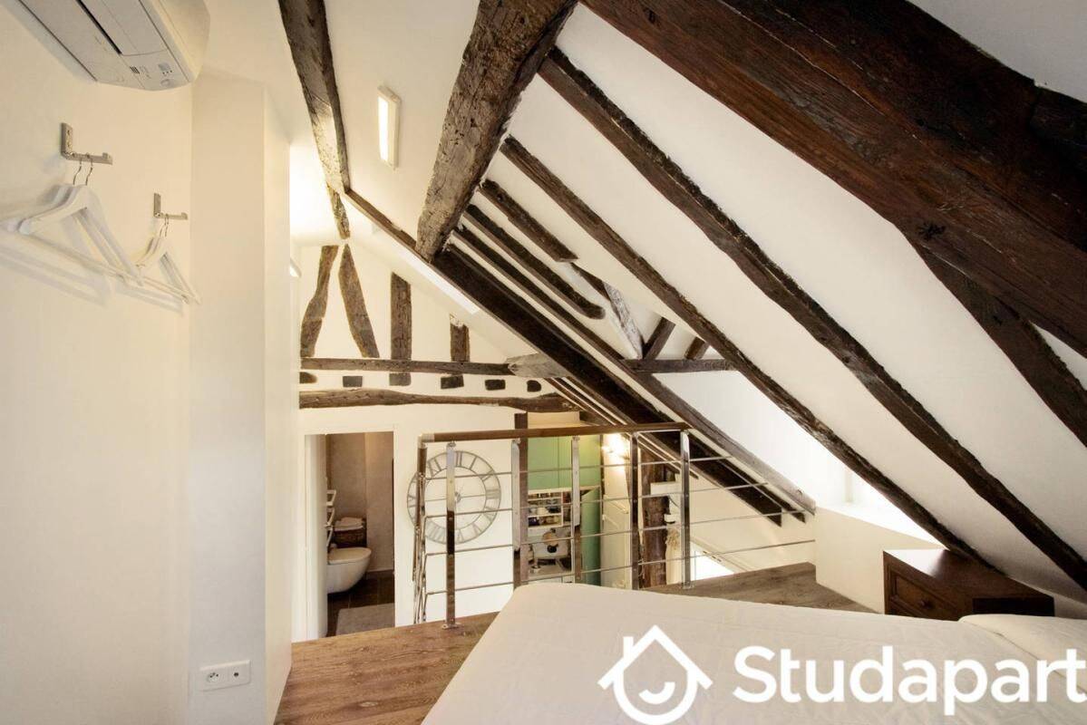 Appartement 1 pièce 43 m² · à Paris 6ème Arrondissement · 43 m² · 2 025 €/mois