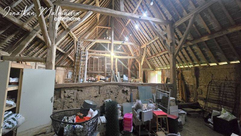 Maison 1 pièce 141 m² · à Bernay · 141 m² · 77 000 €