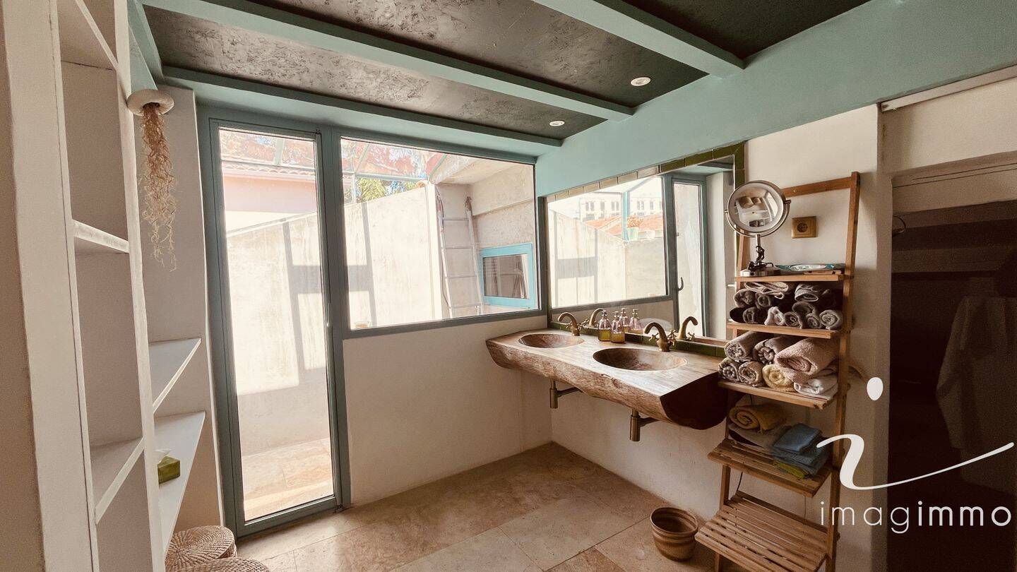 RIAD D'EXCEPTION AVEC PISCINE MONTPELLIER Montpellier Rue d — 14