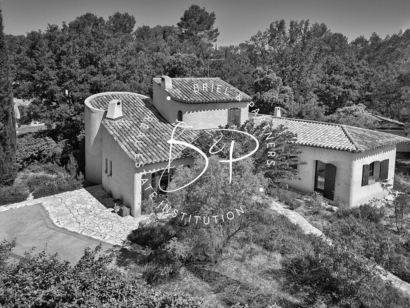 Maison 5 pièces 134 m² · à Lorgues · 133,6 m² · 459 000 €