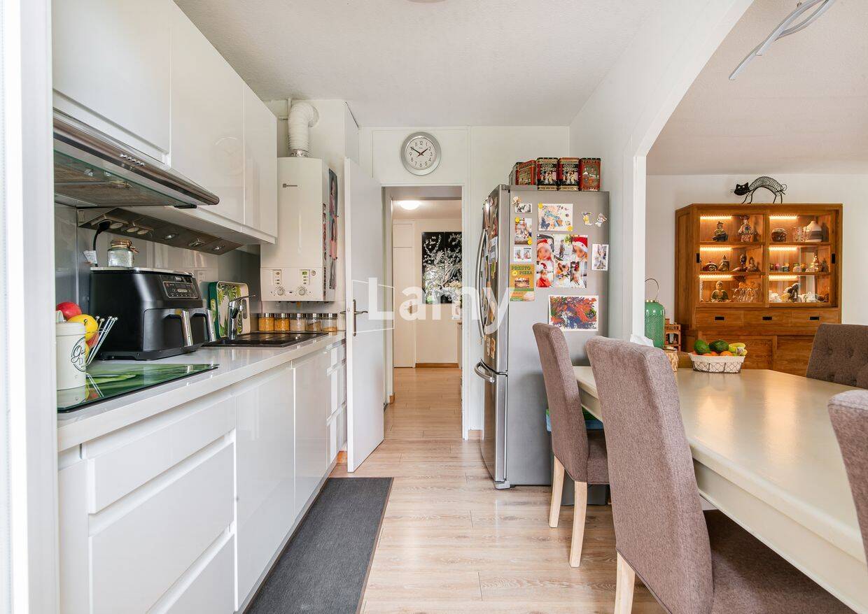 Appartement 4 pièces 88 m² · à Aix-en-Provence · 88 m² · 269 000 €