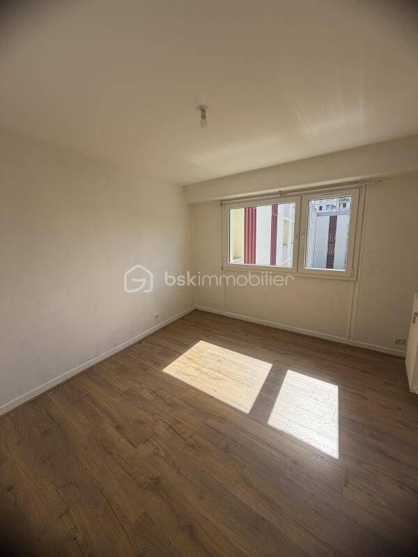 Appartement 4 pièces 75 m² · à Charleville-Mézières · 75 m² · 148 000 €