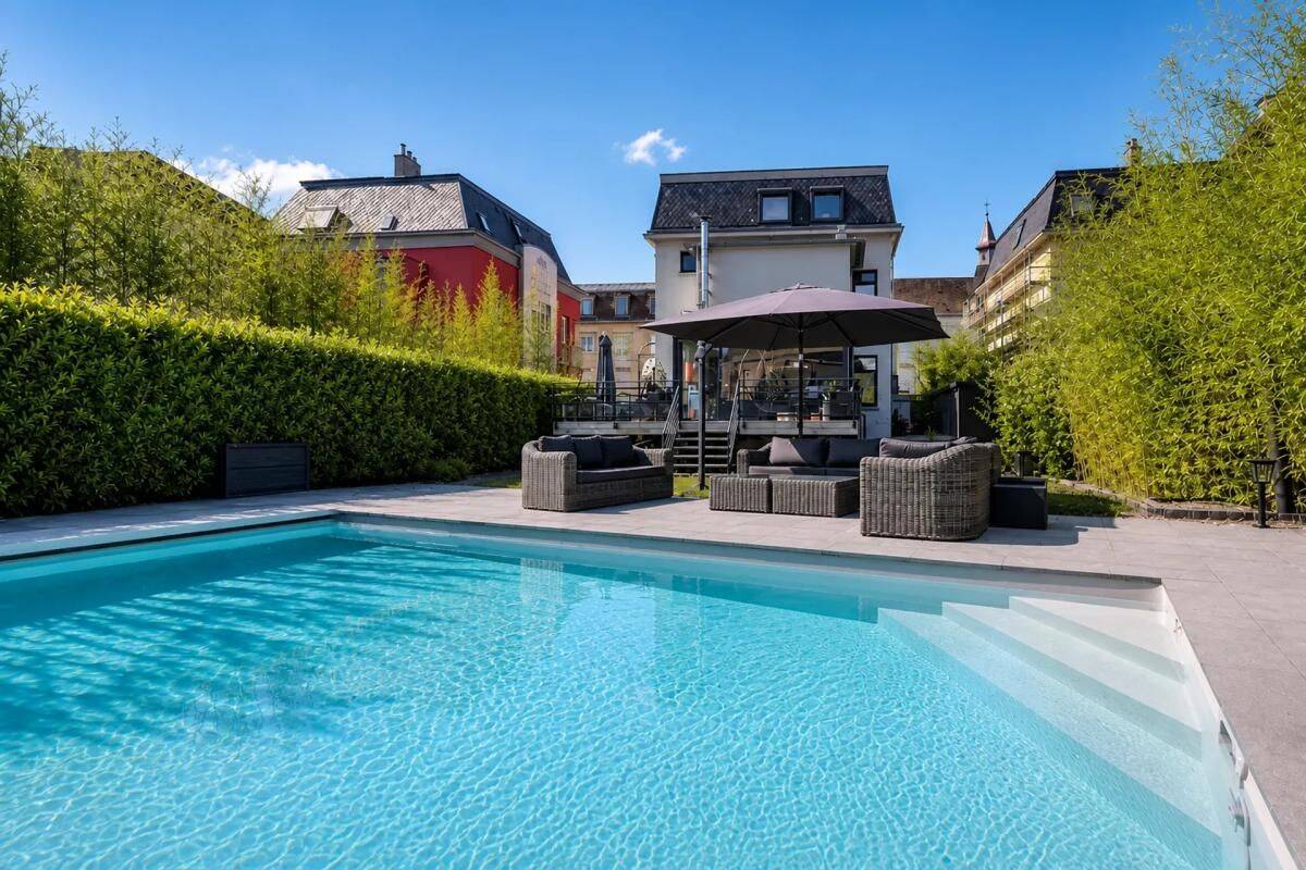 Maison 9 pièces 245 m² · à Thionville · 245 m² · 940 000 €