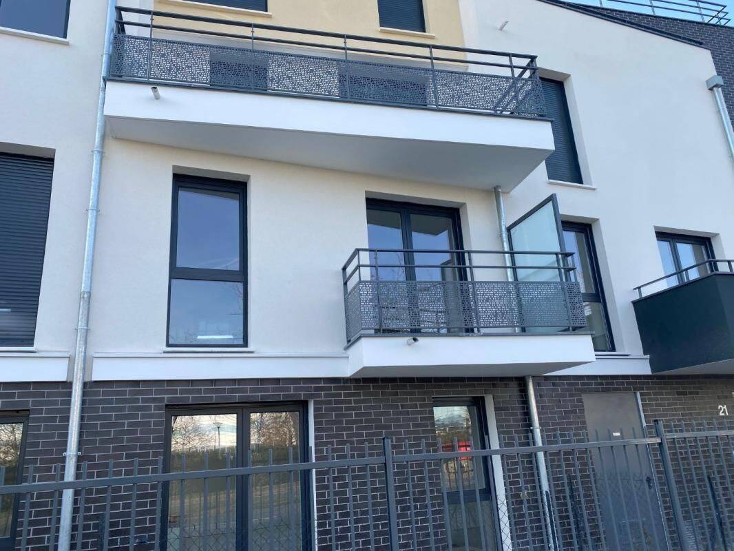 Appartement 1 pièce 26 m² · à Élancourt · 26 m² · 571 €/mois