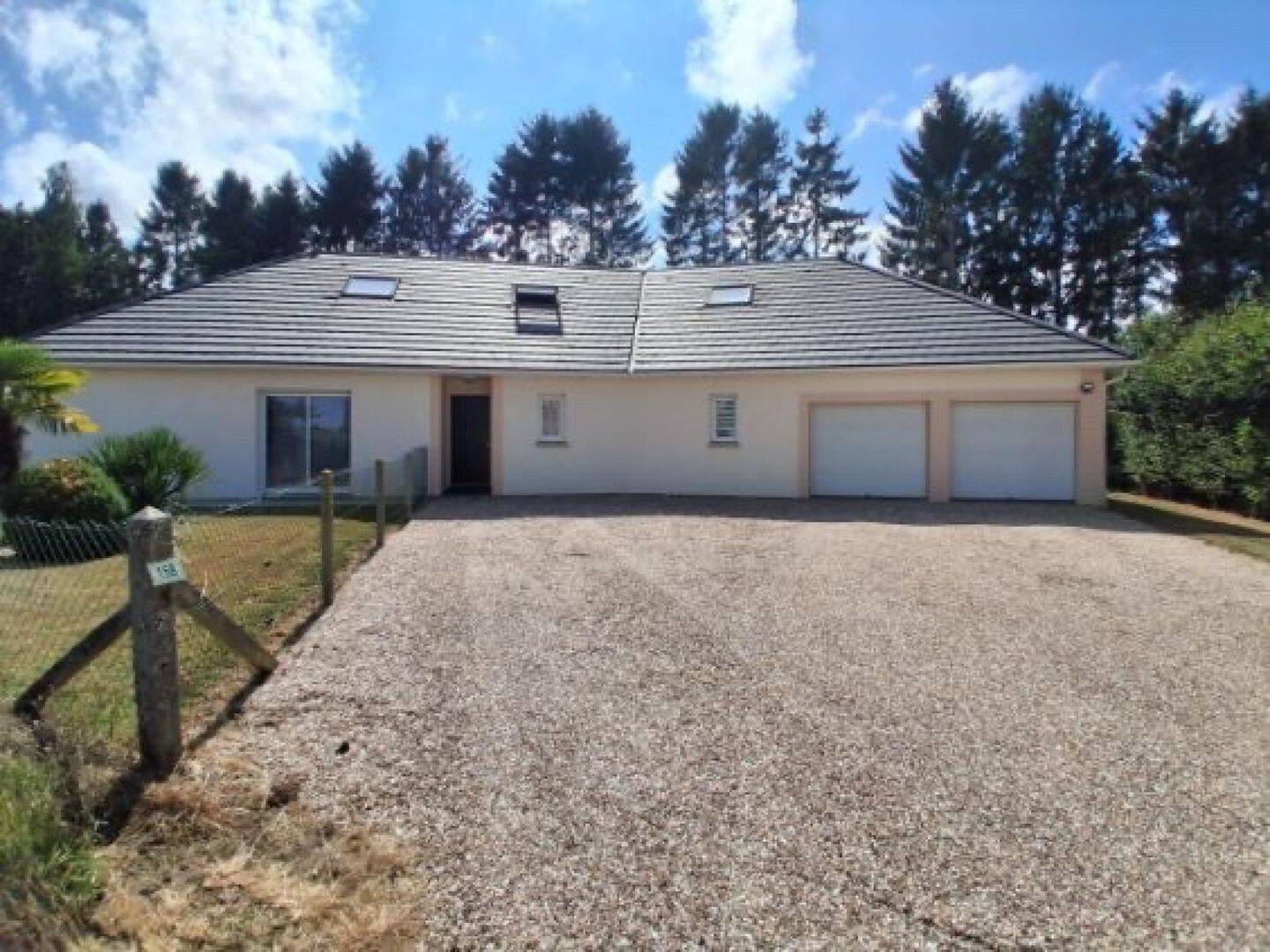 Maison 7 pièces 195 m² · à Ouville-l'Abbaye · 195 m² · 355 000 €