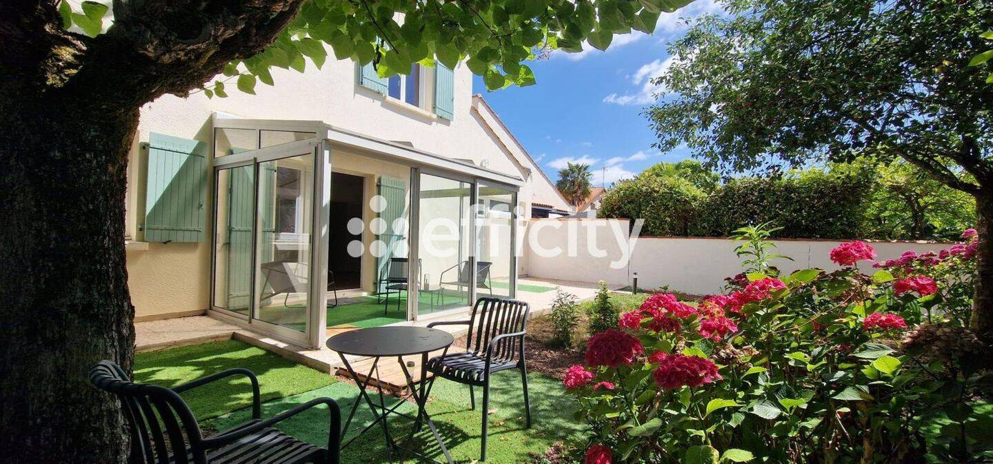 Maison 5 pièces 104 m² · à L'Isle-d'Espagnac · 104 m² · 165 000 €