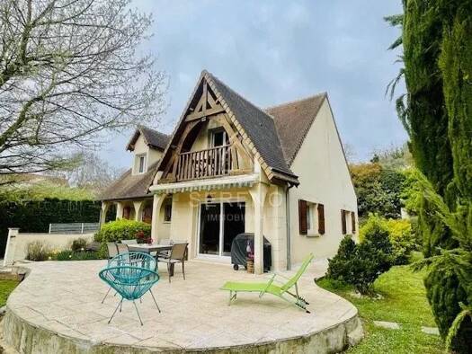 Maison à vendre 449 000 € 8 pièces 5 chambres 150 m² Chamarande 91730