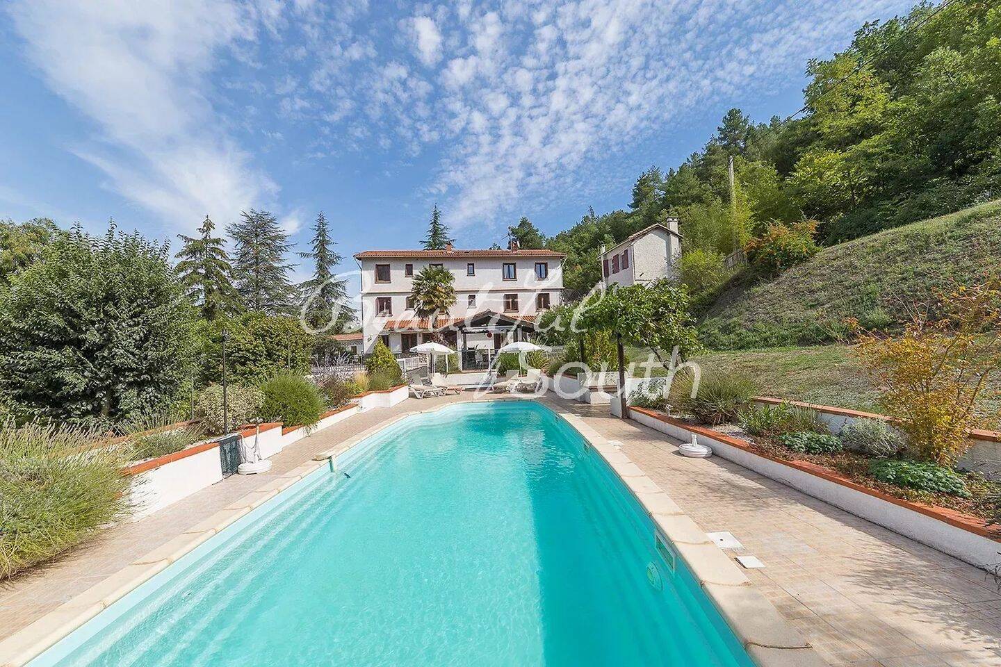 Maison 20 pièces 560 m² · à Perpignan · 560 m² · 999 950 €