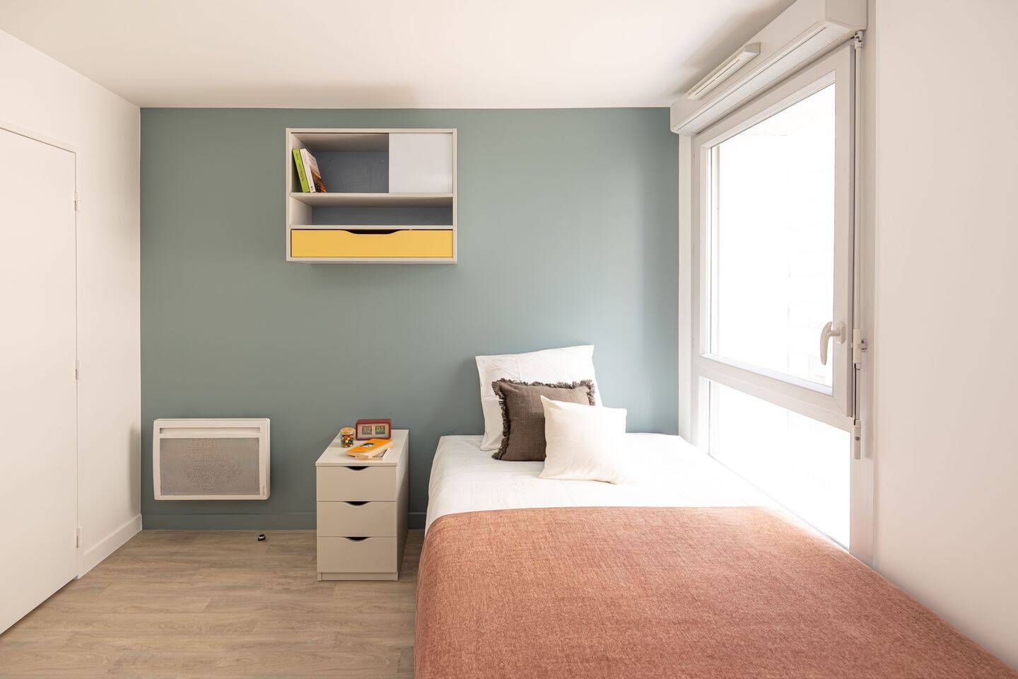 4 pièces 50 m² · à Puteaux · 50 m² · 1 142 €