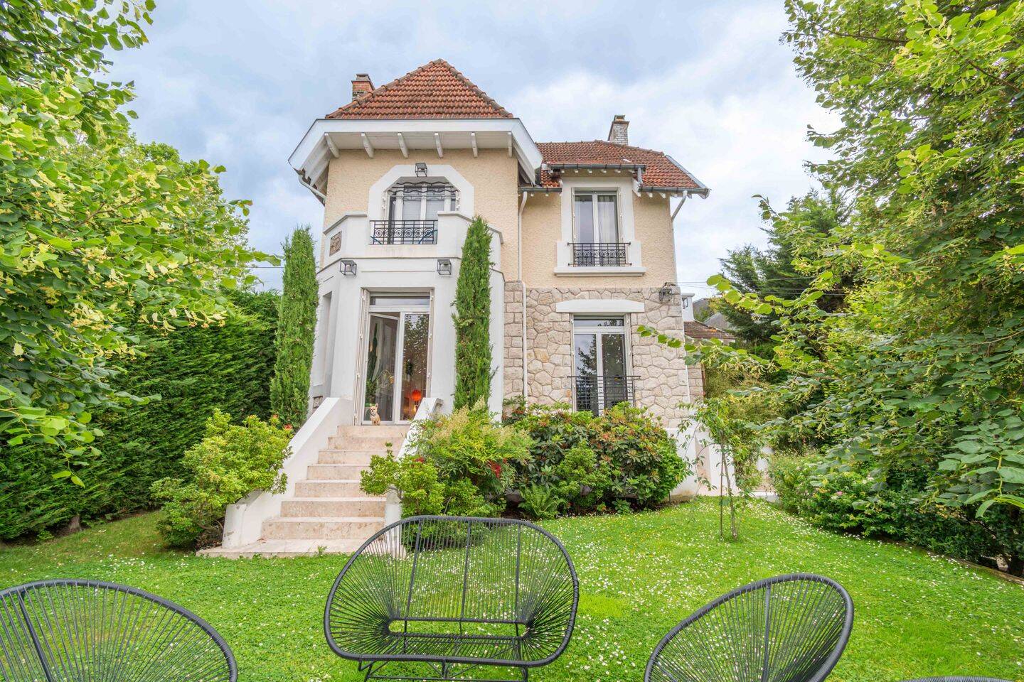 Maison 8 pièces 190 m² · à Montmorency · 190 m² · 1 090 000 €