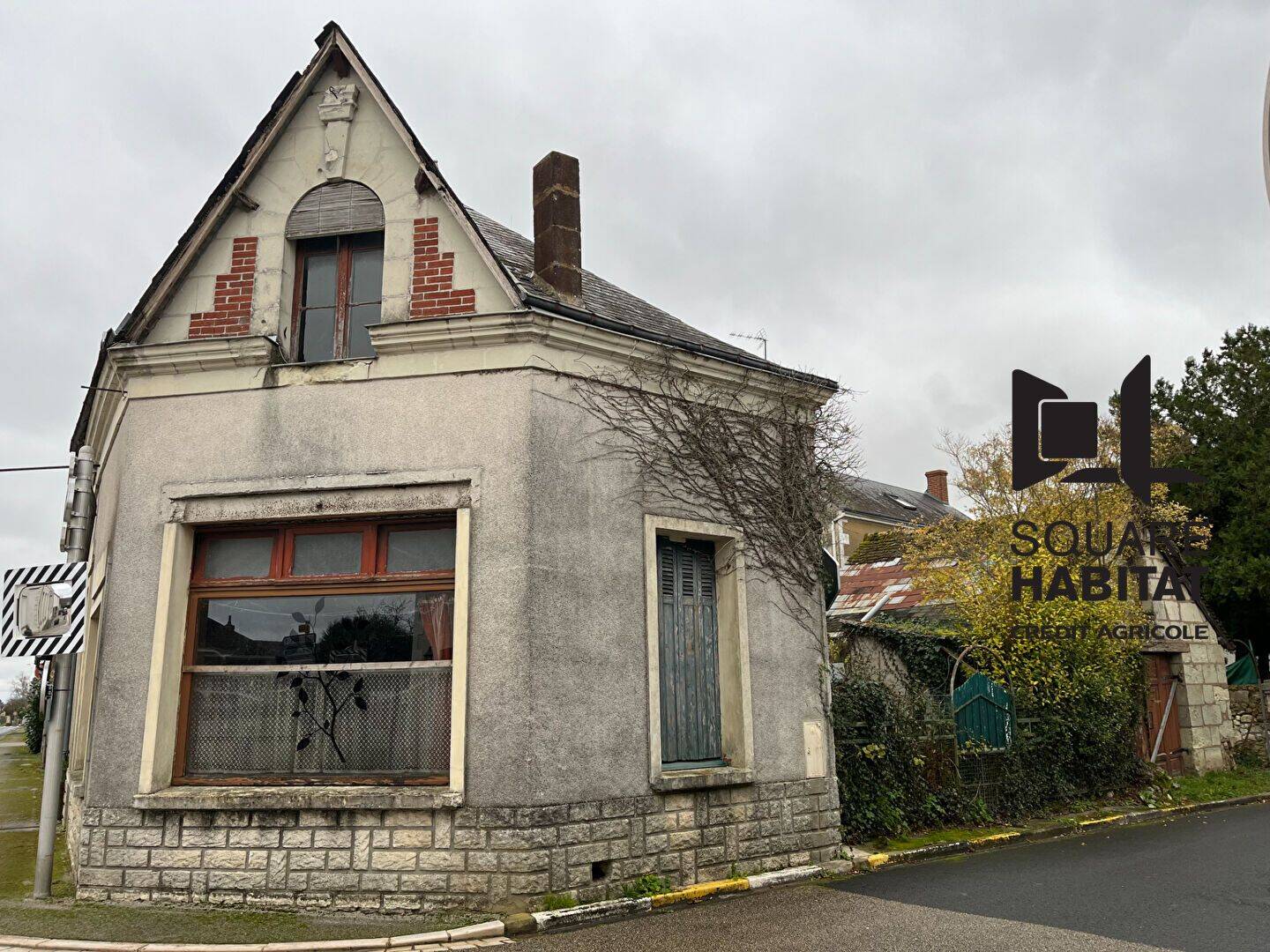 Maison 5 pièces 115 m² · à Coteaux-sur-Loire · 115 m² · 110 000 €