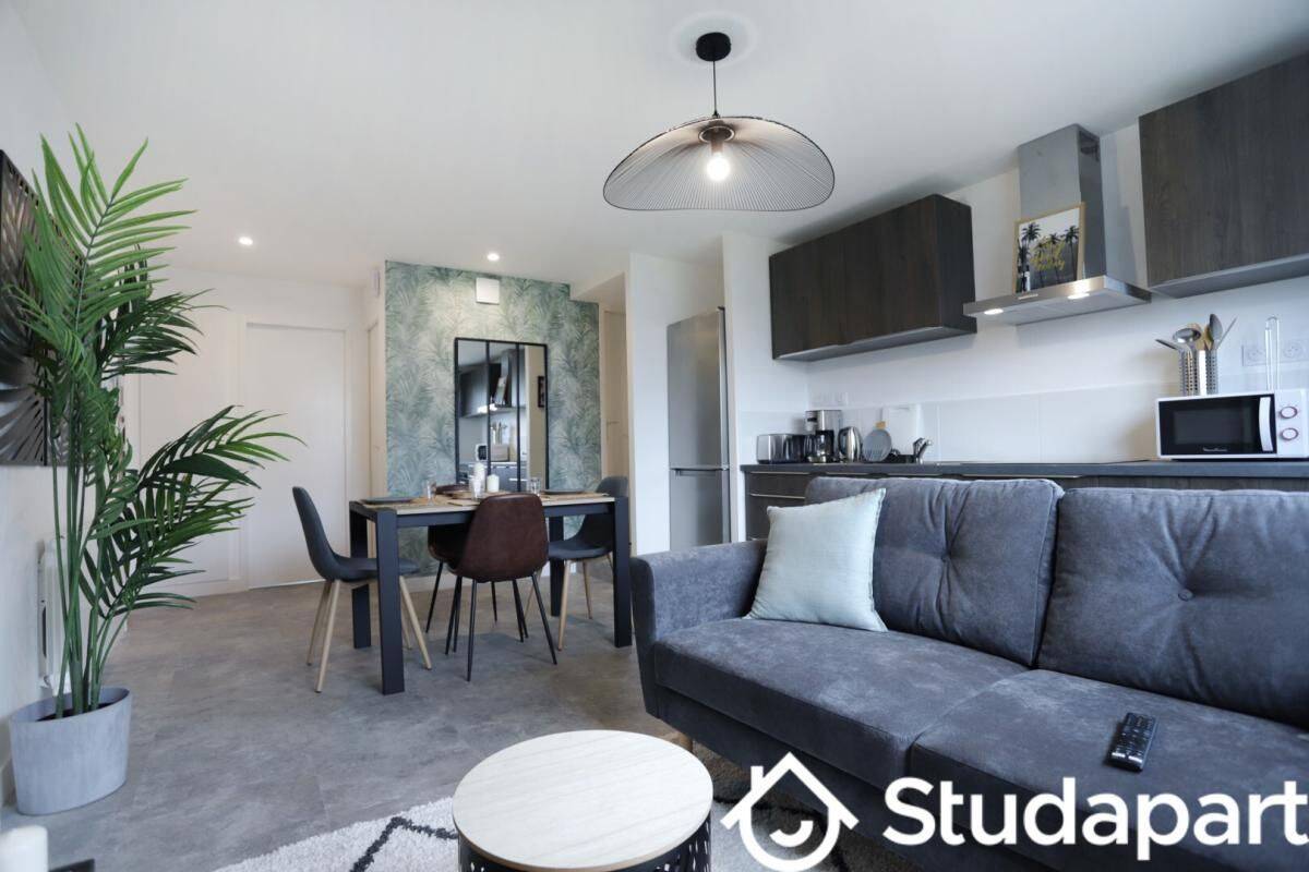 1 pièce 12 m² · à Brest · 12 m² · 445 €