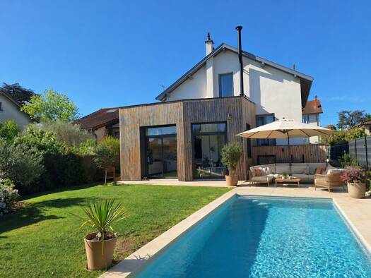 Maison à vendre 895 000 € 7 pièces 4 chambres 178 m² 533 m² de terrain Sainte-Foy-lès-Lyon 69110