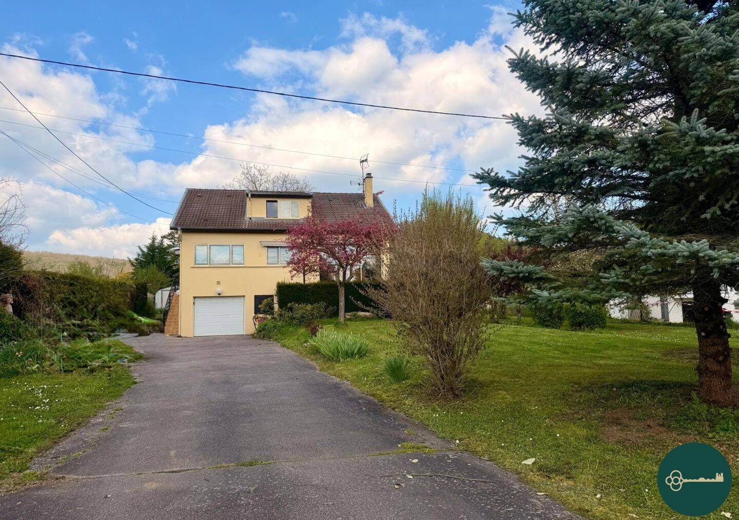 Maison 7 pièces 173 m² · à Écrouves · 173 m² · 261 000 €