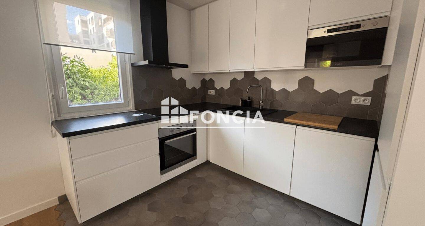 Appartement 3 pièces 63 m² · à Carrières-sous-Poissy · 63 m² · 1 370 €