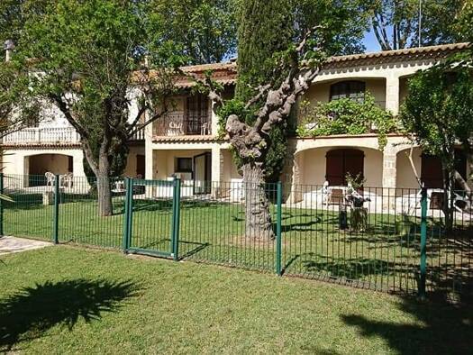 Espace bureau à vendre 895 000 € 700 m² de bureaux Valros 34290