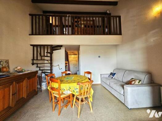 Appartement à vendre 250 000 € 2 pièces 1 chambre 57 m² RDC Bandol 83150