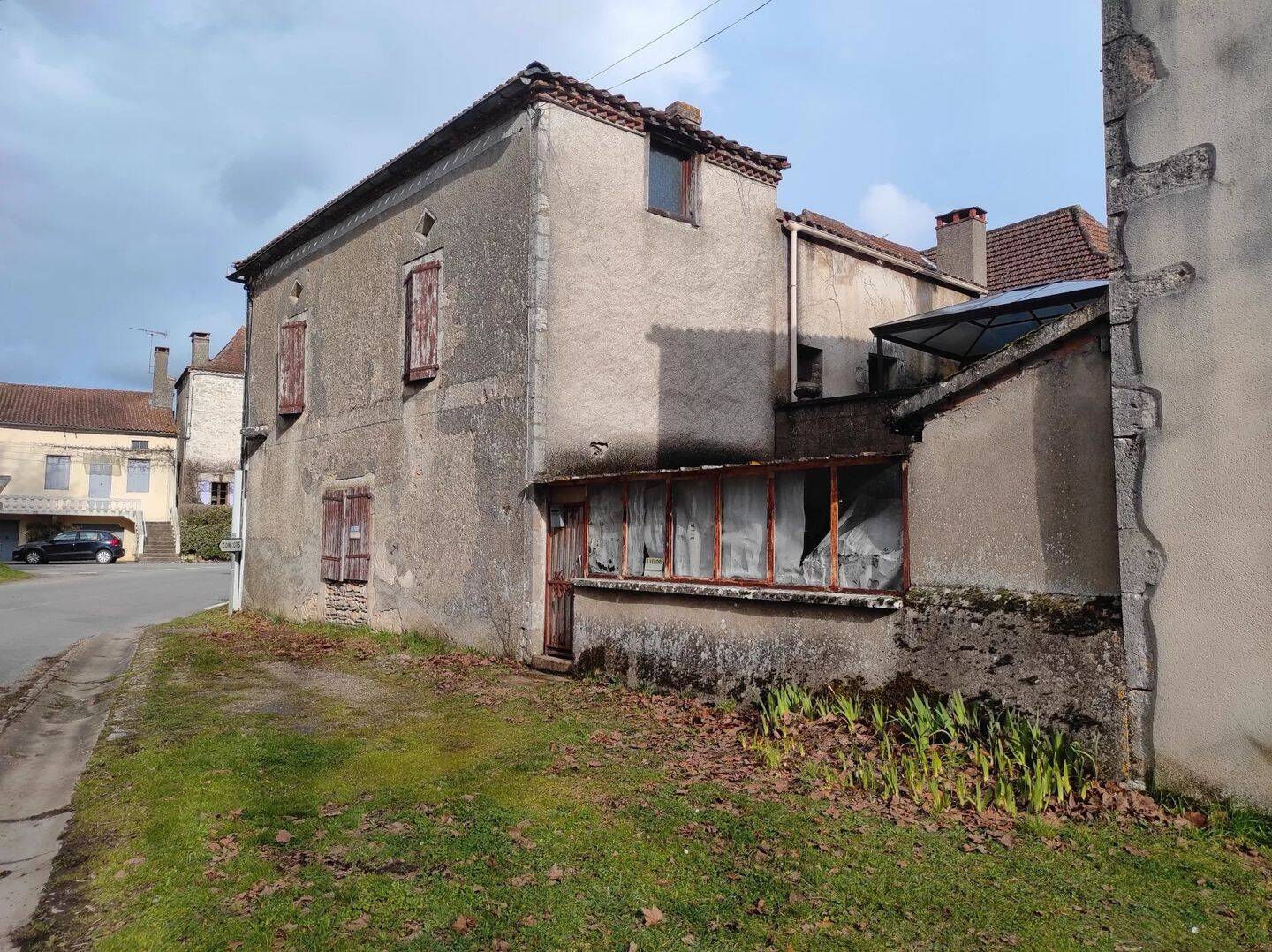 Maison 4 pièces 82 m² · à Bach · 82 m² · 53 000 €