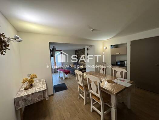 Appartement à vendre 158 000 € 2 pièces 1 chambre 54 m² RDC Gerbépal 88430