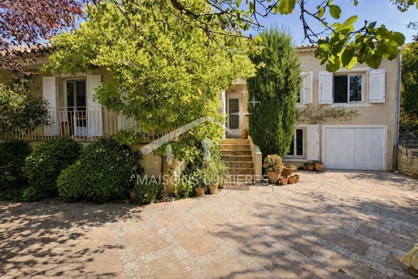 Maison 5 pièces 150 m² · à Apt · 150 m² · 368 000 €