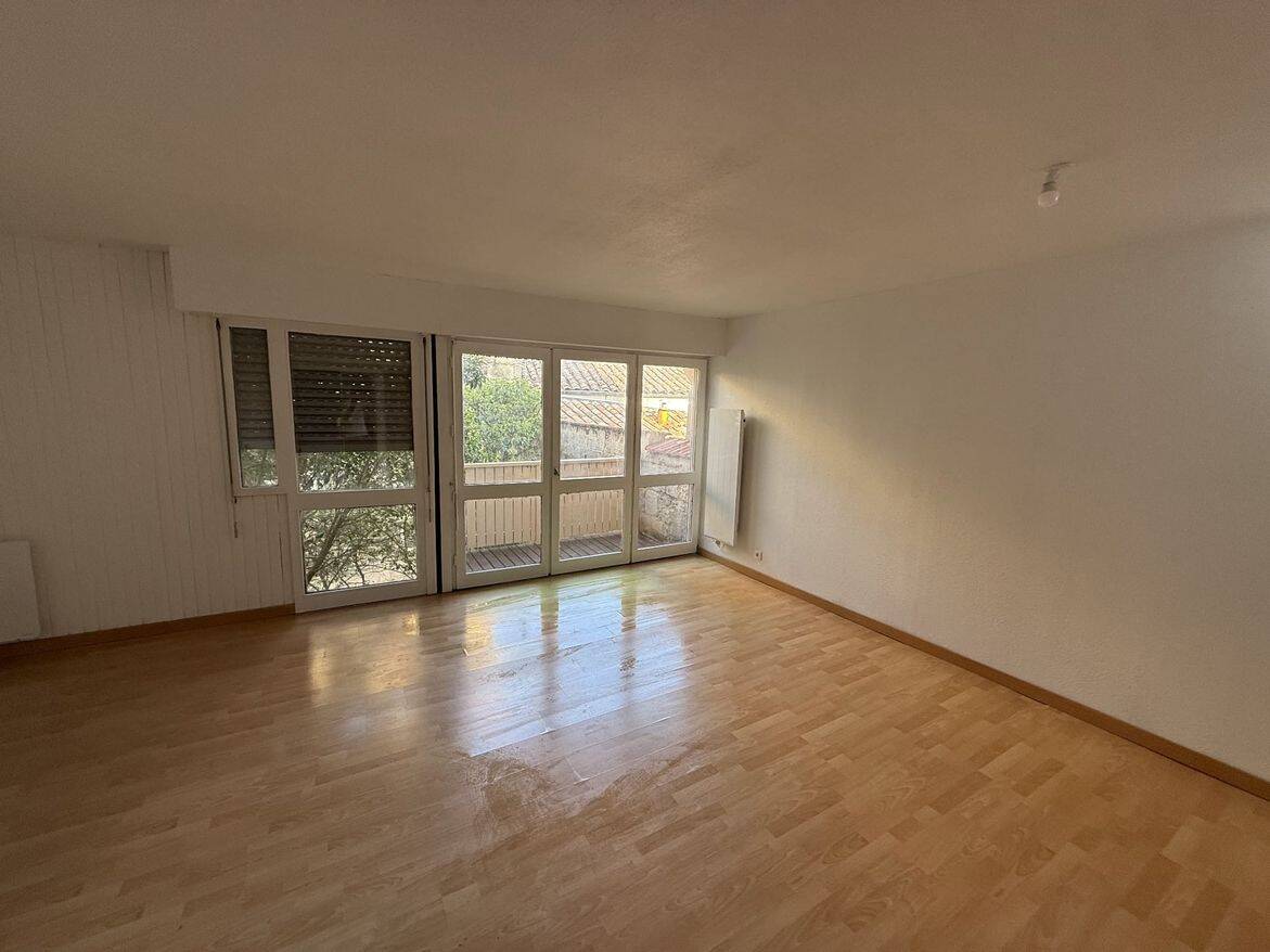Appartement 2 pièces 57 m² · à Bordeaux · 56,9 m² · 1 119 €