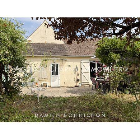 Maison 6 pièces 124 m² · à Charny Orée de Puisaye · 124 m² · 79 000 €