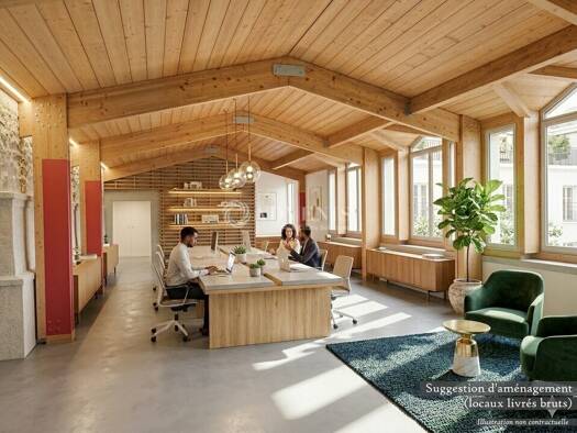 Espace bureau à louer 16 350 € 1 090 m² de bureaux divisible de 95 m² à 1 090 m² Centre Tours 37000