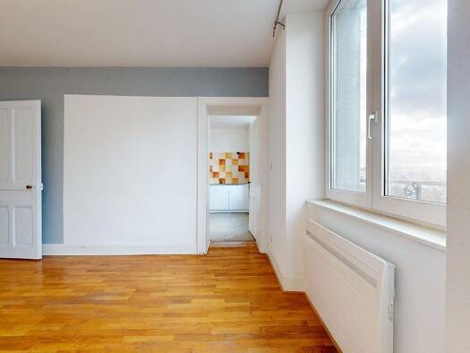 Appartement à louer 1 180 € 3 pièces 2 chambres 70 m² Étage 1/2 Saint Claude - Torcols Besançon 25000