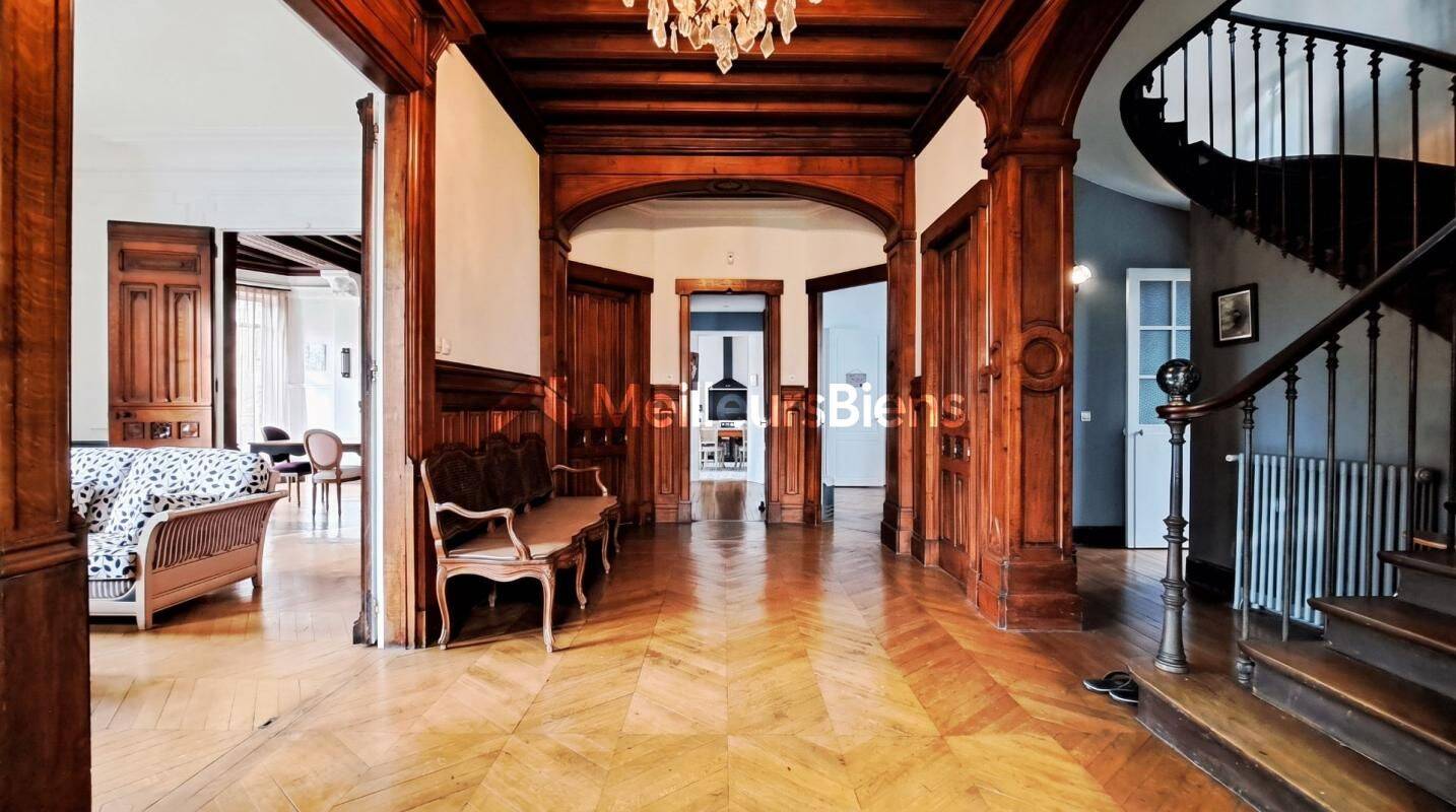 Maison 10 pièces 320 m² · à Montmorency · 320 m² · 1 349 000 €