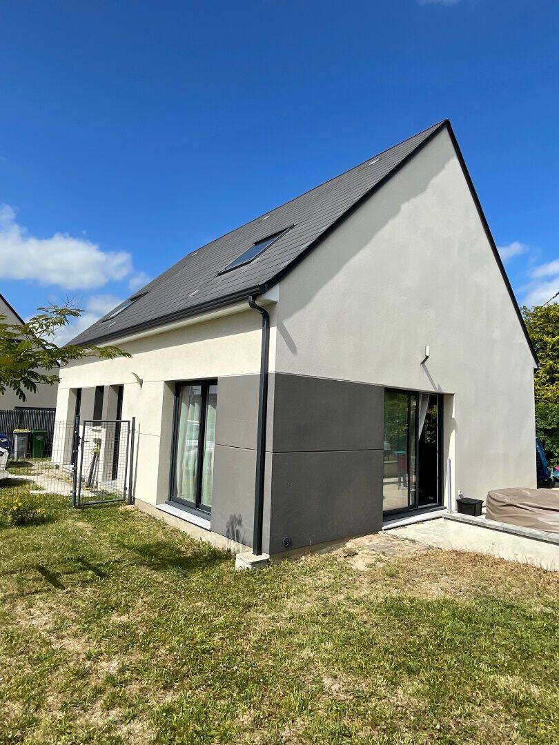 Maison 5 pièces 115 m² · à Chécy · 114,7 m² · 280 000 €