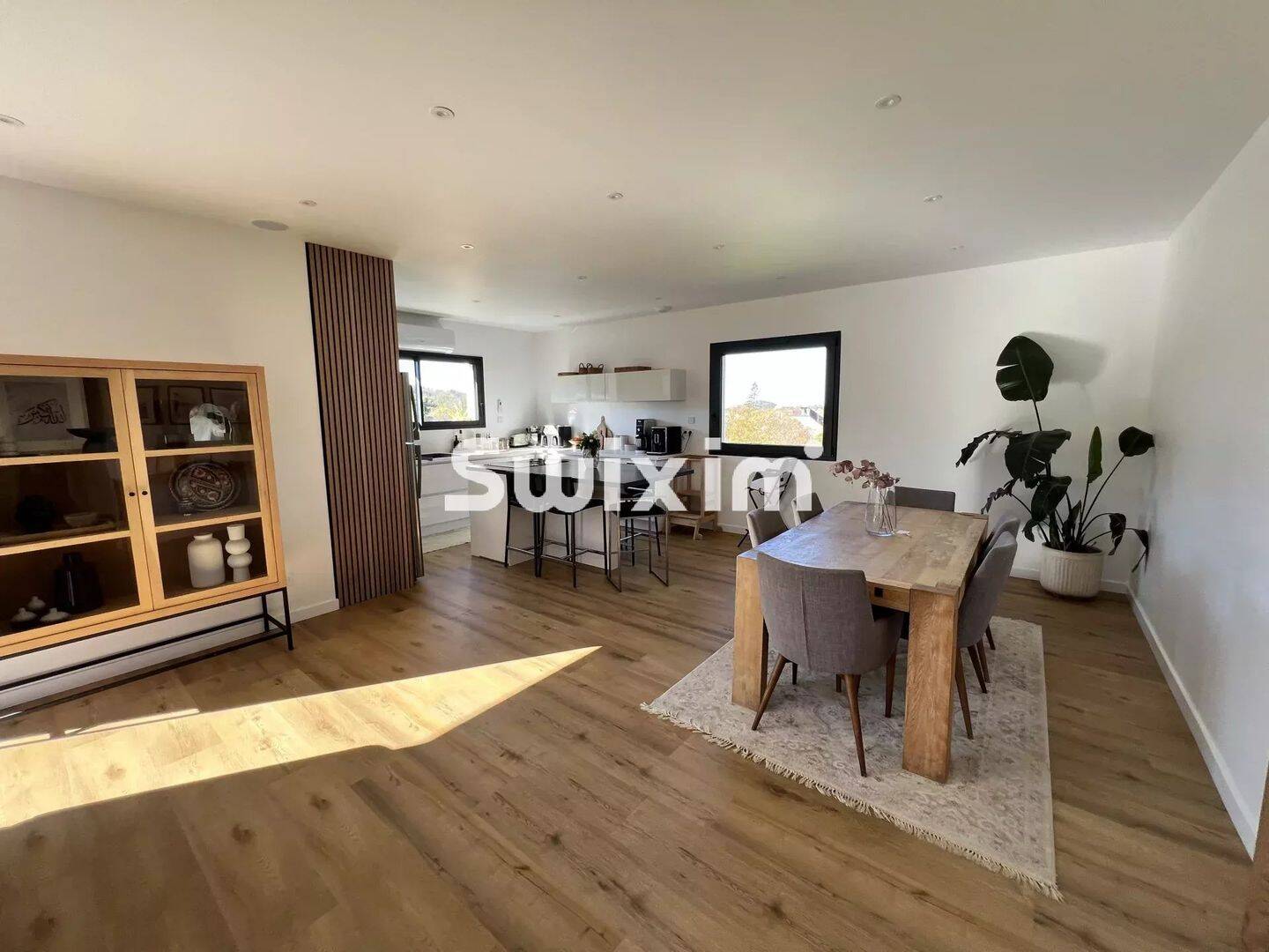 Maison 7 pièces 182 m² · à Lons-le-Saunier · 181,6 m² · 496 000 €