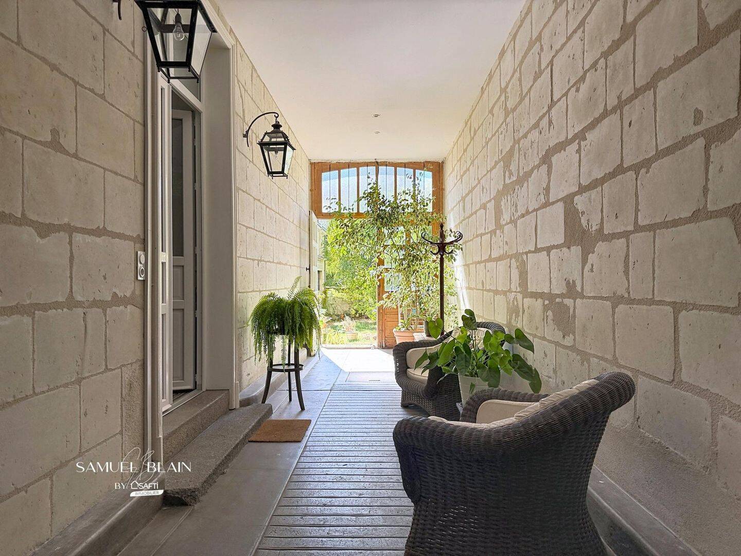 Maison 13 pièces 350 m² · à Saumur · 350 m² · 830 000 €