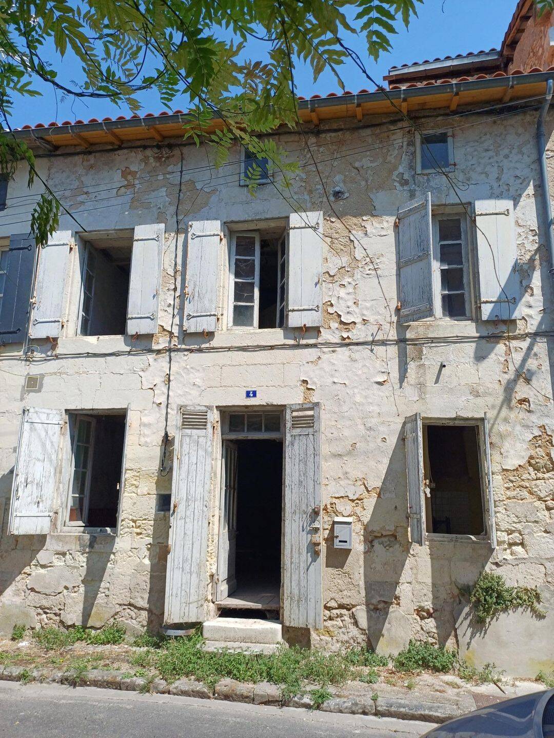 Maison 3 pièces 64 m² · à Chalais · 64 m² · 45 000 €