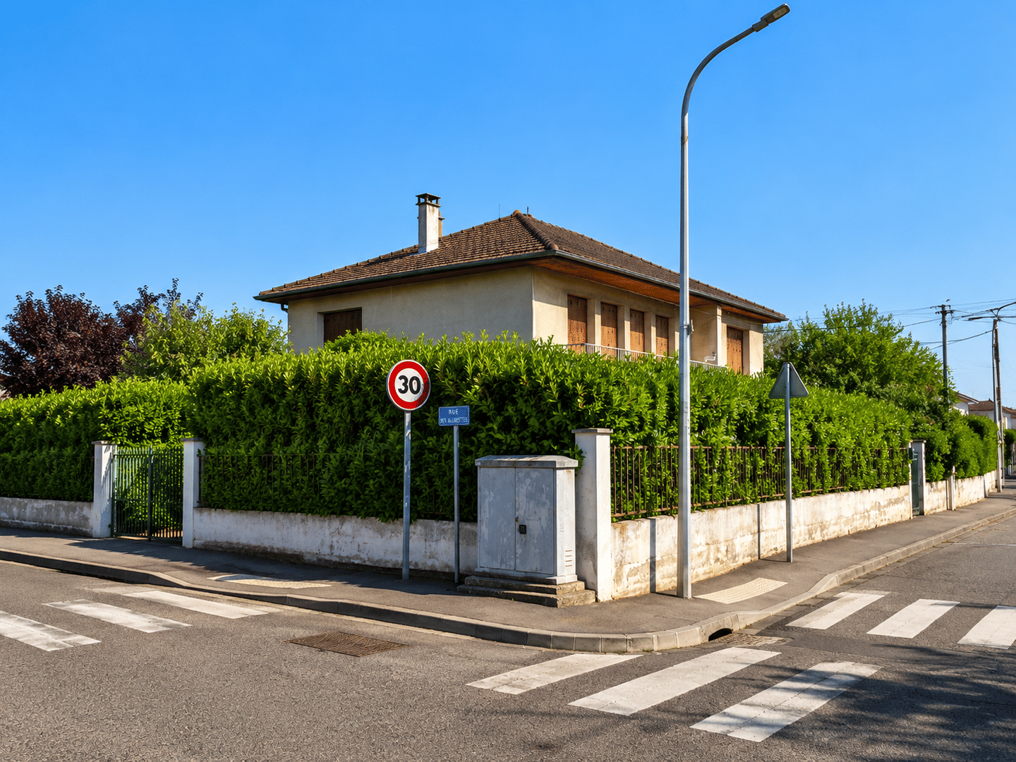 Maison 5 pièces 192 m² · à Saint-Bonnet-de-Mure · 192 m² · 369 000 €