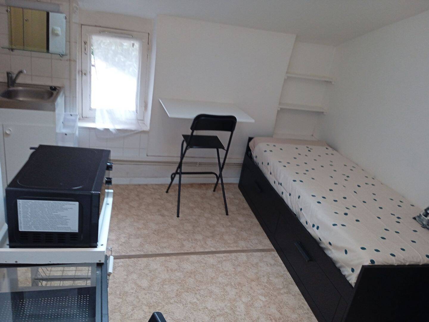 Appartement 1 pièce 13 m² · à Saint-Étienne · 13 m² · 299 €/mois