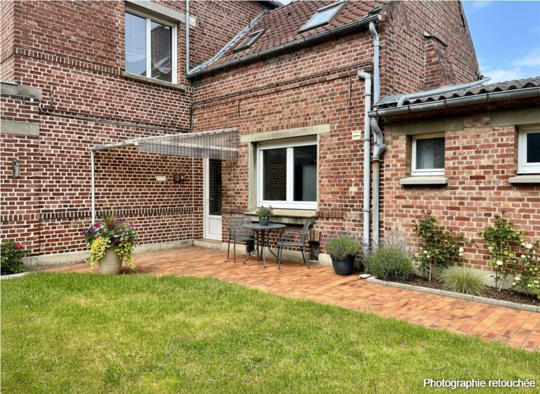 Maison 7 pièces 145 m² · à Moncheaux · 145 m² · 262 500 €